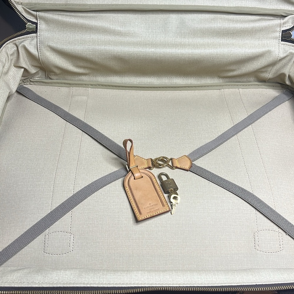 LOUIS VUITTON SATELLITE 60 SUITCASE - Picture 10 of 11